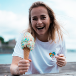 Load image into Gallery viewer, T-SKJORTE KJÆRLIGHET

